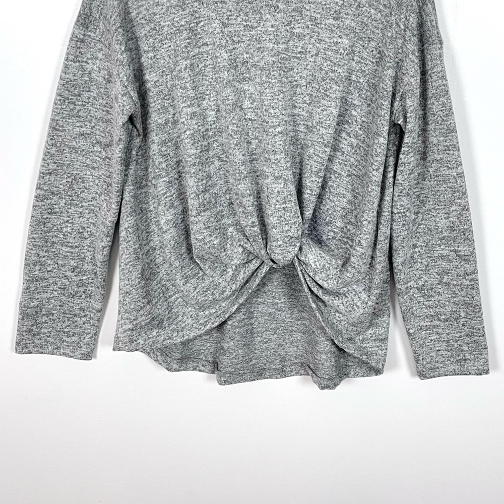 NWOT Rags & Couture Hacci Tie-Twist Knotted Front Long Sleeve Knit Top - Picture 6 of 16